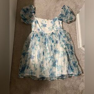 Women’s Altar’d State Blue and White Floral Dress